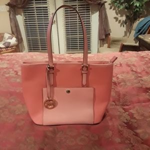 Michael Kors Jet Set Purse